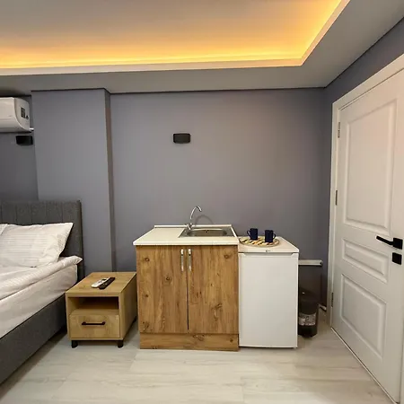 Atay Apart Otel *