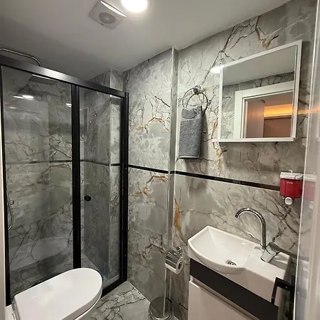 Apart Otel Atay *